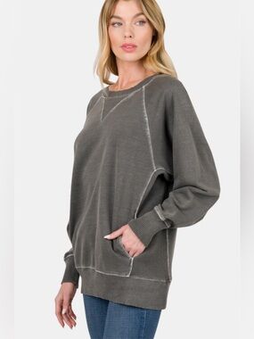 Zenana Round Neck Long Sleeve Sweatshirt